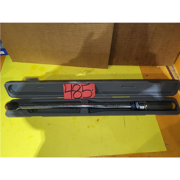 MasterCraft Maximum 1/2" drive Torque Wrench-50-250-ft-lbs