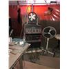 Image 1 : Lincoln Square WAve TIG 255