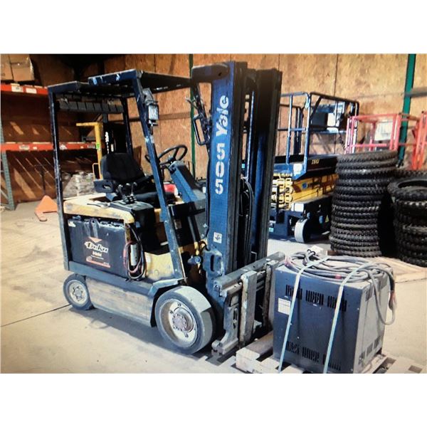 Yale 2006 5000lb Forklift with charger (tested)