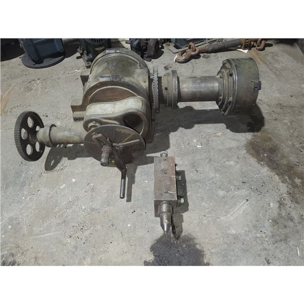 MILANO Dividing Head with 3 Jaw Chuck 8"