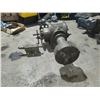 Image 2 : MILANO Dividing Head with 3 Jaw Chuck 8"
