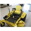 Image 2 : 2006 GREAT DANE CHARIOT 52" COMMERCIAL LAWNMOWER
