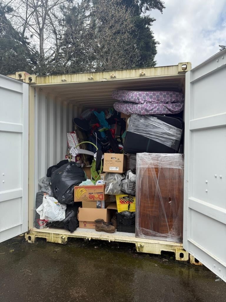 Storage Maple Ridge 8X20FT STORAGE LOCKER, FULL, STORAGE UNIT LOCATED IN DOWNTOWN MAPLE ...