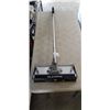 Image 1 : COLUMBIA 14" DRYWALL MUD BOX