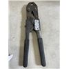 Image 2 : PEX PIPE CRIMPER AND PULL OUT FAUCET