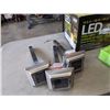 Image 2 : 2 LED STRING LIGHTS AND LED LANDSCAPE LIGHTS