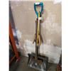 Image 1 : BUNDLE OF GARDEN TOOLS