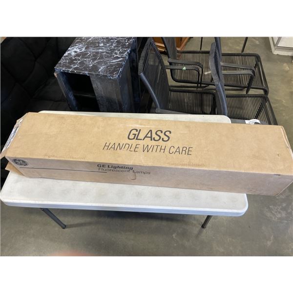 BOX OF 30 G.E. COOL WHITE TUBE LIGHTS, BI-PIN