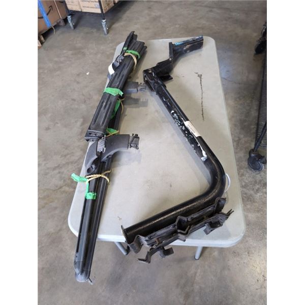 DODGE ROOF RACK AND HITCH MOUNT BICYCLE CARRIER