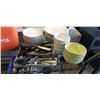 Image 2 : IKEA DISH SET, CUTLERY AND GOTT 48 COOLER