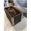 Image 2 : WOOD CRATE WITH TRUCK CHAINS