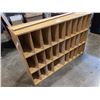 Image 2 : WALL MNOUNTED ORGANIZER