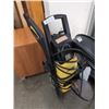 Image 2 : KARCHER ELECTRIC PRESSURE WASHER AND COIL OF GARDEN BED BARRIER