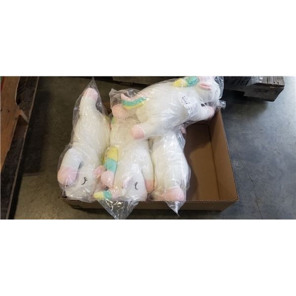 LOT OF 4 PLUSH UNICORNS WITH UNICORN BABIES