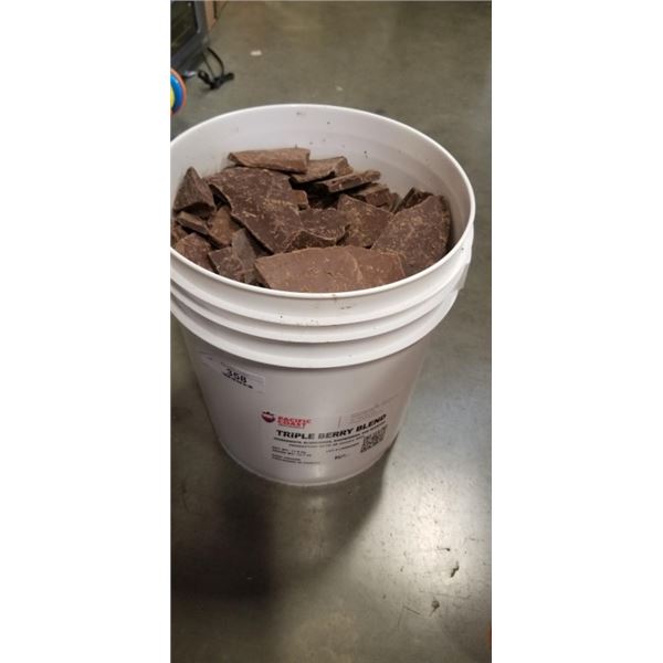 APPROX 20LBS OF BARRY CALLEBAUT CHOCOLATE