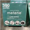 Image 2 : 4 BOXES OF LENS CLEANING WIPES, 300 PCS PER BOX