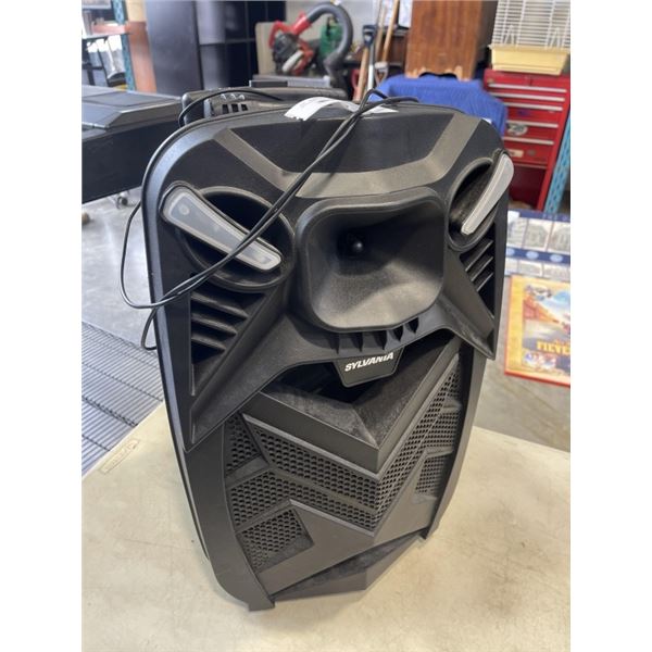 SYLVANIA PARTY SPEAKER WITH MICROPHONE