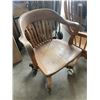 Image 2 : TWO SOLID OAK ROLLING OFFICE CHAIRS