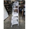 Image 2 : WHITE 6FT SHELF UNIT
