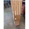 Image 3 : WINE CRATE BOOKSHELF