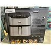 Image 1 : BELLAPRO 5.7L TOUCHSCREEN AIR FRYER - TESTED WORKING, RETAIL $219
