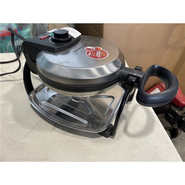 HAMILTON BEACH BELGIAN FLIP WAFFLE MAKER - TESTED WORKING, RETAIL $79