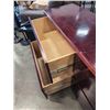 Image 3 : SOLID WOOD CHERRY FINISH 4 DRAWER DRESSER