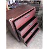 Image 2 : MODERN 4 DRAWER DRESSER