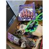 Image 2 : NEW KIDS HALLOWEEN FUN MISC ITEMS