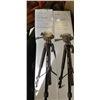 Image 2 : 2 INSIGNIA 58" LIGHTWEIGHT TRIPODS