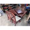 Image 3 : DINING TABLE WITH LEAF AND 5 CHAIRS