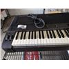 Image 2 : YAMAHA ELECTRONIC PIANO P-200, WORKING