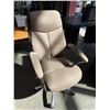 Image 1 : ROLLING OFFICE CHAIR