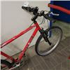 Image 3 : RED RALEIGH BIKE