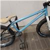 Image 2 : BLUE BMX BIKE