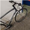 Image 3 : GREY RALEIGH BIKE