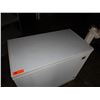 Image 2 : Igloo FRF710-SM Chest Freezer