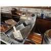 Image 2 : Nemco Food Equipment 6750-240 Countertop Electric Pasta Cooker  w/ 2 Baskets