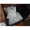 Image 2 : Multiple TableCraft 12463C Clear Widemouth Squeeze Bottles w/ Natural Cone Tip Tops