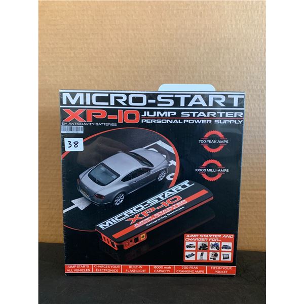 Micro-Start XP-10  Car Jump Starter - Starts up to 7.3L Diesels