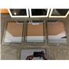 Image 3 : Lot of 7 Apple iPads For Parts Or Repair