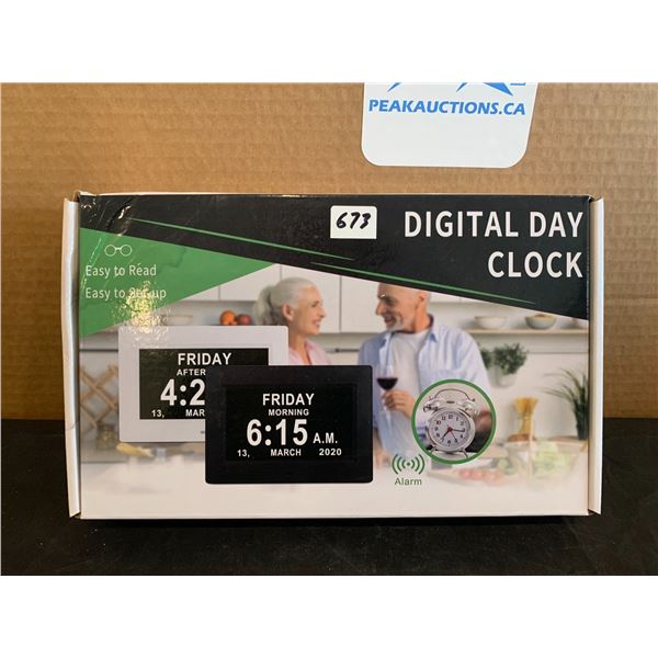 Easy To Read Digital Day Clock