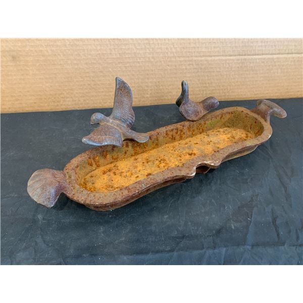 Wrought Iron Bird Bath Garden Decoration