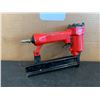 Image 2 : Bex Brad Nailer Air Gun Untested