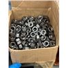 Image 17 : LOT DE 300+  ÉCROUS HEX. ASSORTIS