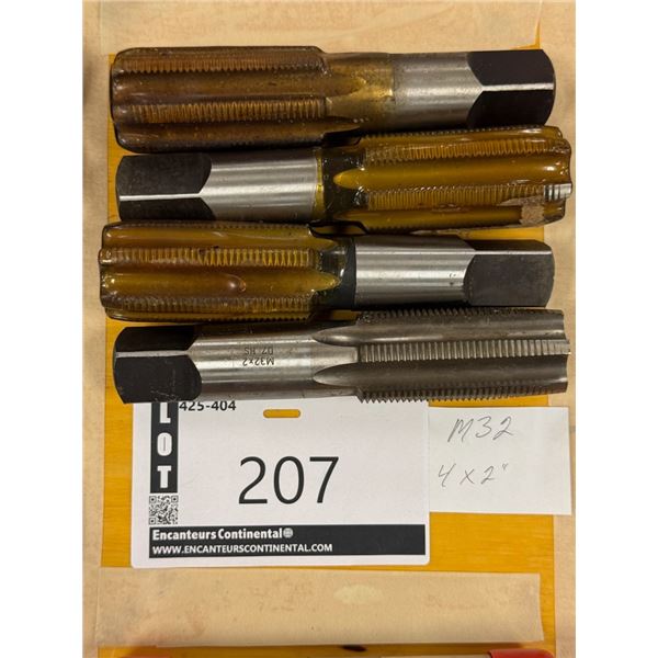 LOT DE 4 TAPS M32 X2