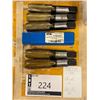 Image 1 : LOT DE 6 TAPS 1-1/8 ASSORTIS