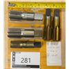 Image 1 : LOT DE 5 TAPS ASSORTIS