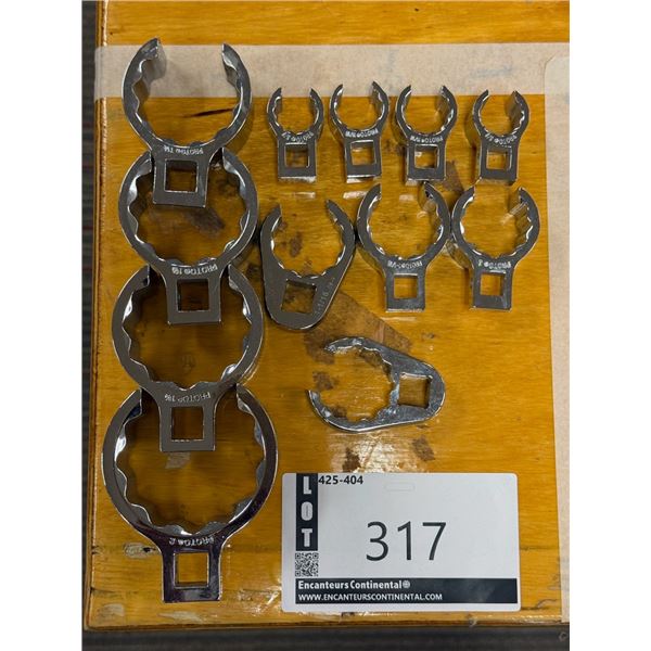 LOT DE 12 CLÉS EN PIEDS DE BICHE 5/8 @ 2"