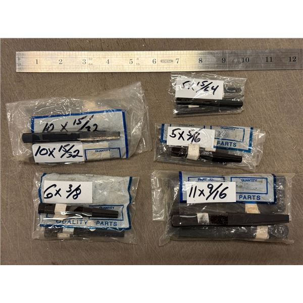 LOT DE 37 EXTRACTEURS A VIS, GROSSEUR ASSORTIE